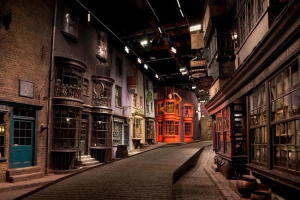 Warner Bross studio