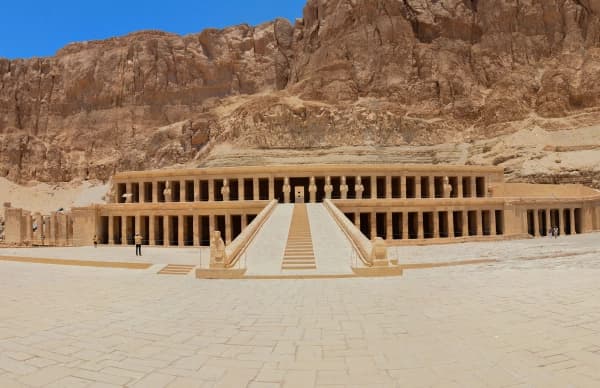 Zádušný chrám kráľovny Hatshepsut
